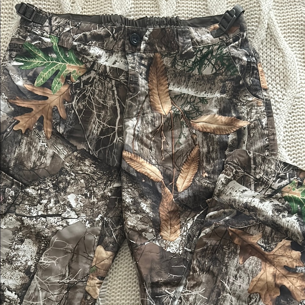 Realtree Camouflage Pants 🌿